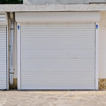 Sirena Seaview - Free Parking Varna