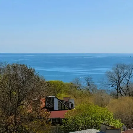 Sirena Seaview - Free Parking